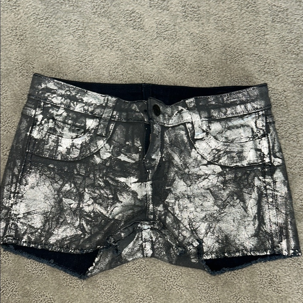 Sleek Silver Reversible Jean Shorts with Modern Flair